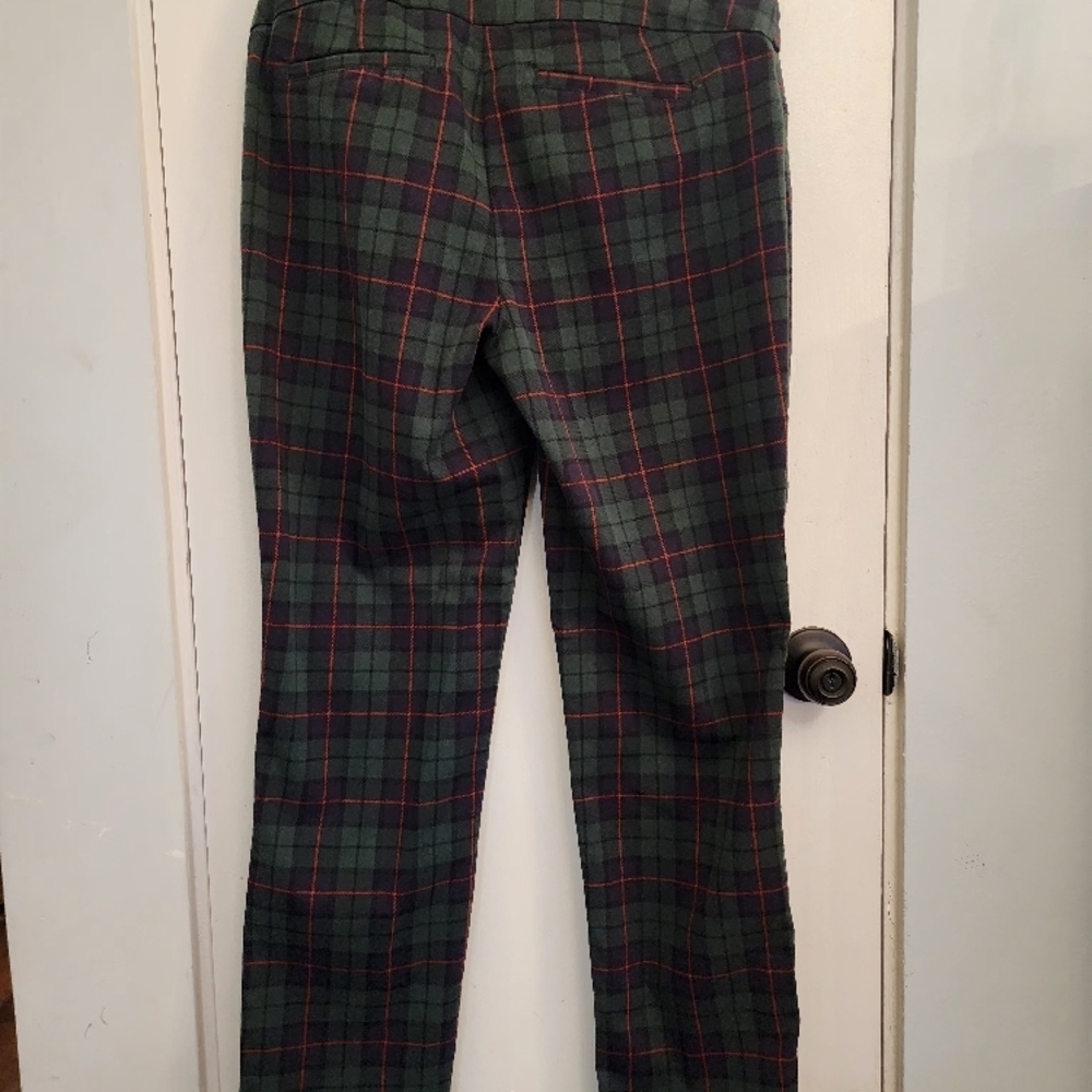 Croft & Barrow Plaid Pants Green Red Navy Christmas Holiday 10 - Picture 8 of 14